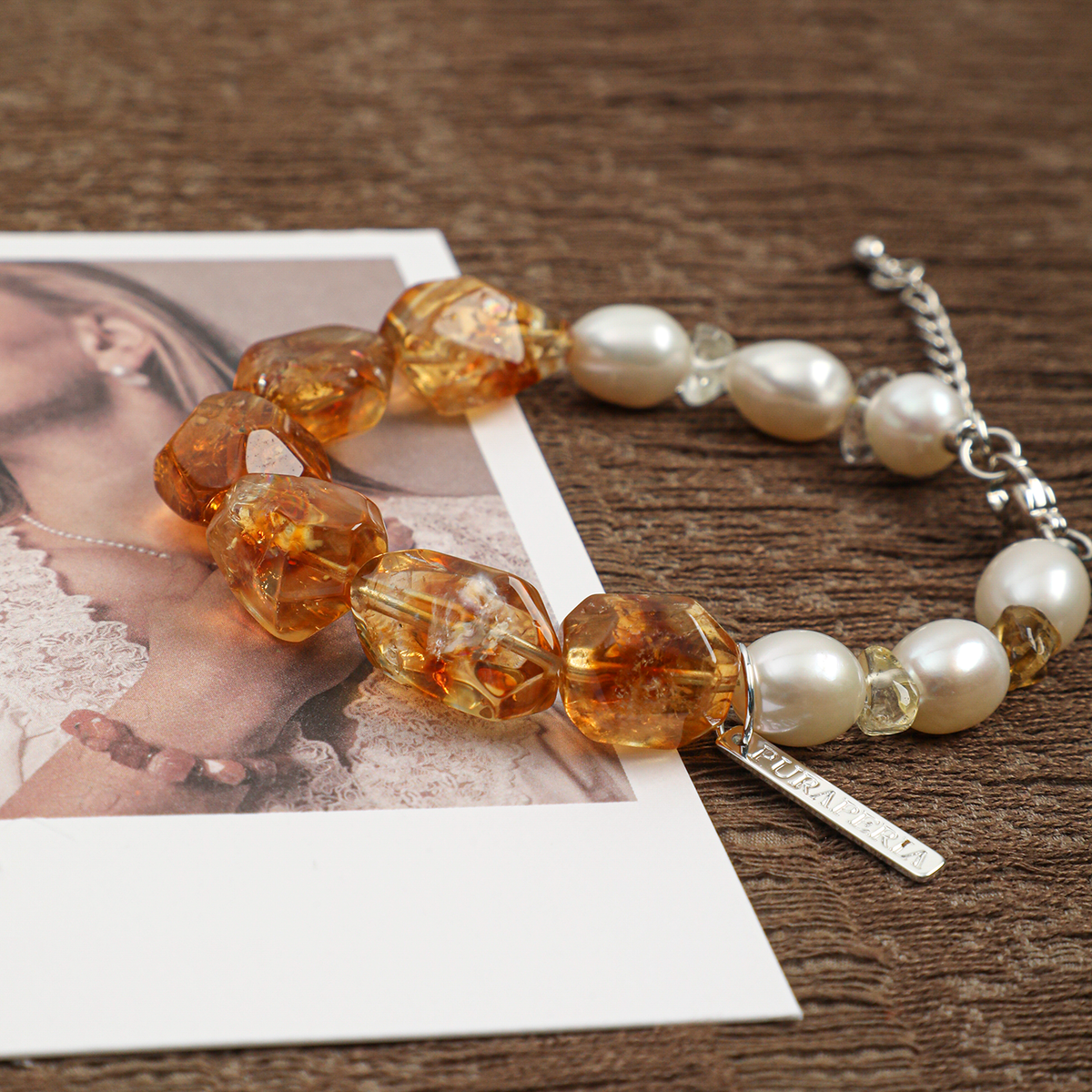 Citrine and freshwater pearl bracelet close-up