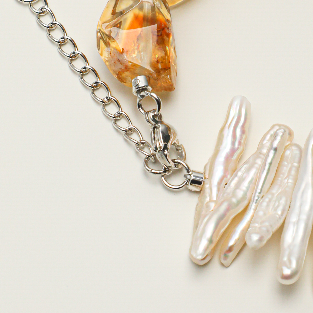 Silver-plated 316L stainless steel lobster clasp and extender detail